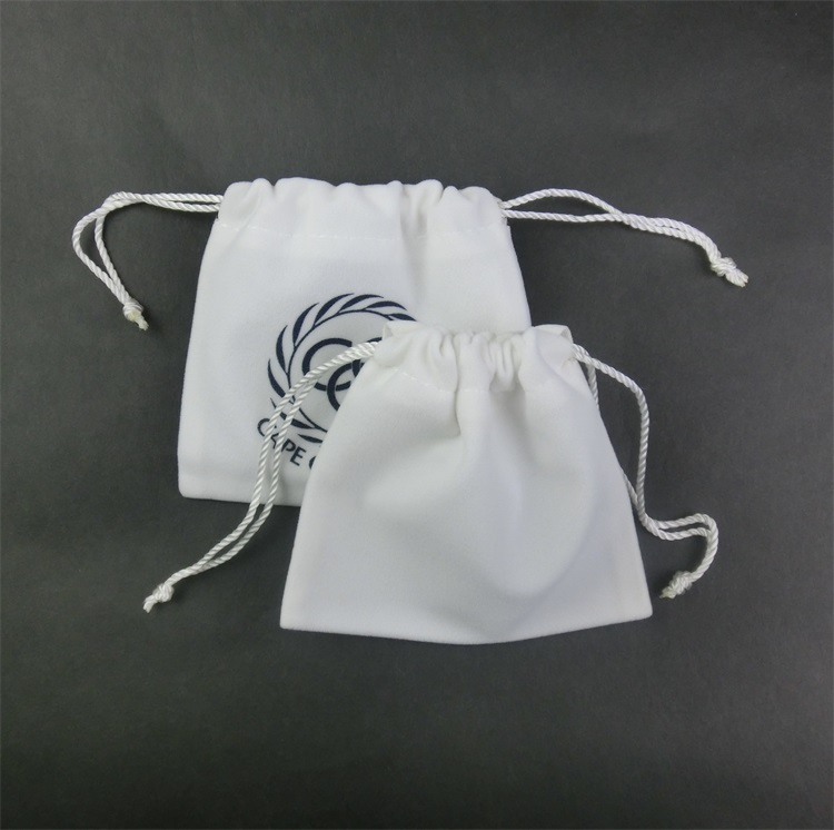 Velvet pouch / Gift pouch / Jewelry pouch